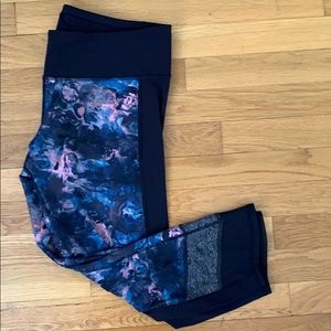 Cropped lulu leggings